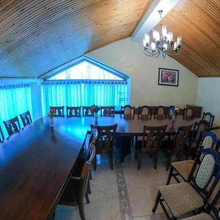 Hasmegaj Hotel