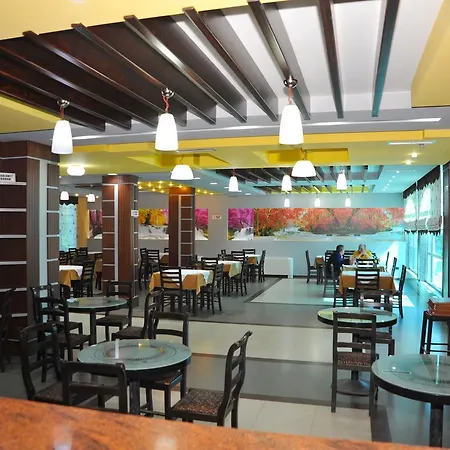 Hotel Hasmegaj Mahall' e Kryethuit