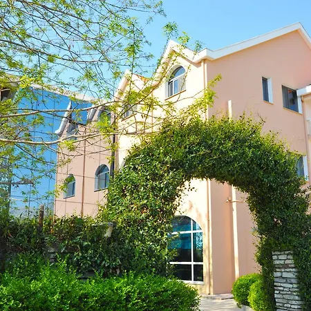 Hasmegaj Hotel