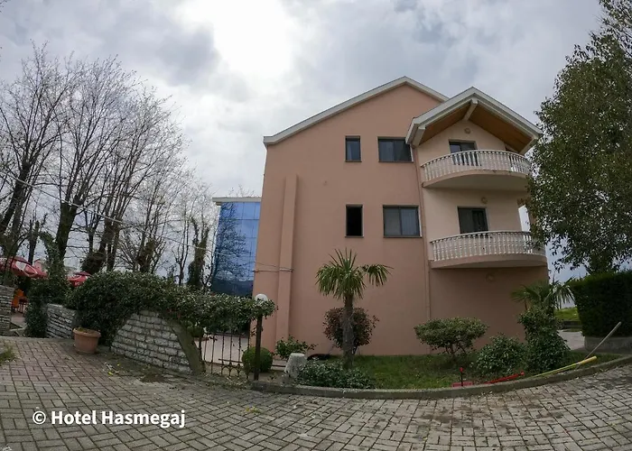 Hasmegaj Mahall' e Kryethuit